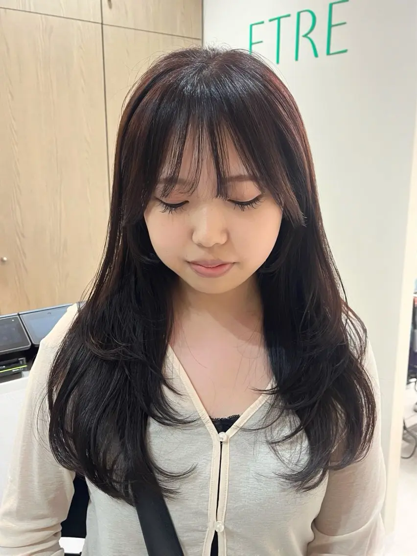 ロング カラー 顔周りカット レイヤーカット ロング 中村 佳歩のヘアスタイル