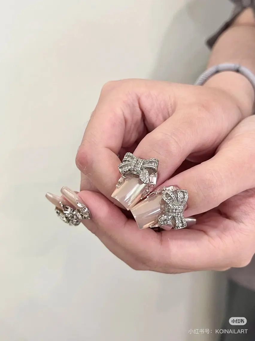 ネイル ハンドネイル DG nailのネイルデザイン