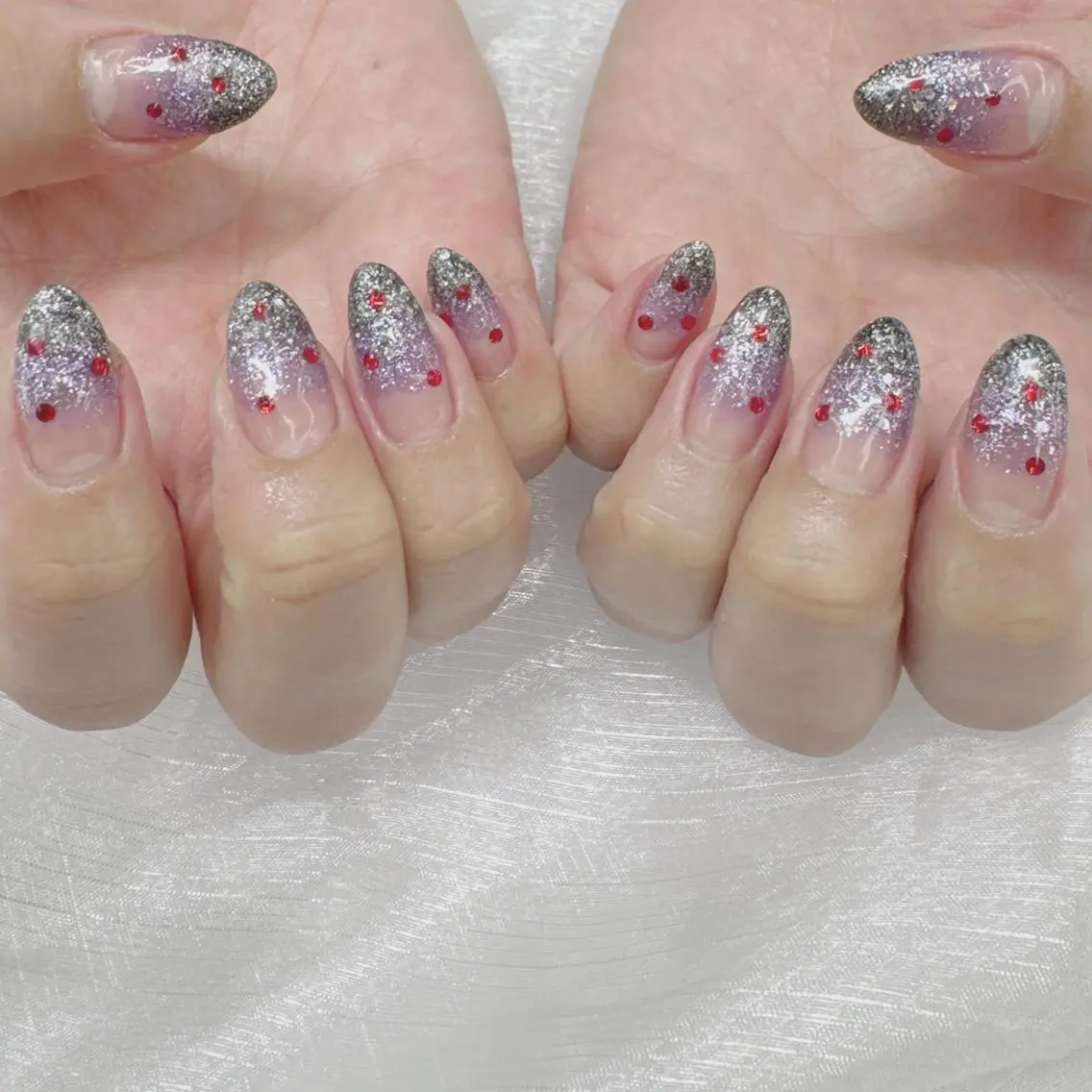 ネイル Nail salon Honey Beeのネイルデザイン
