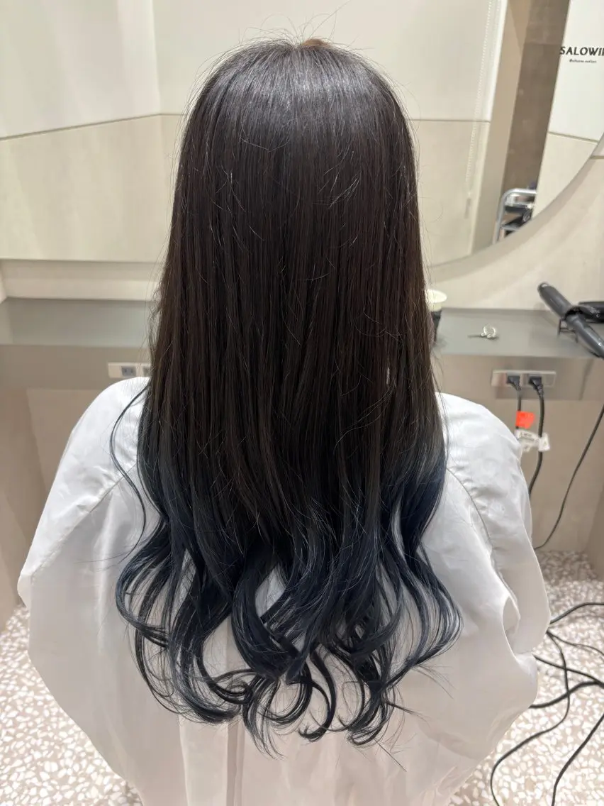 セミロング ヘアカラー kazufumi ..のヘアスタイル