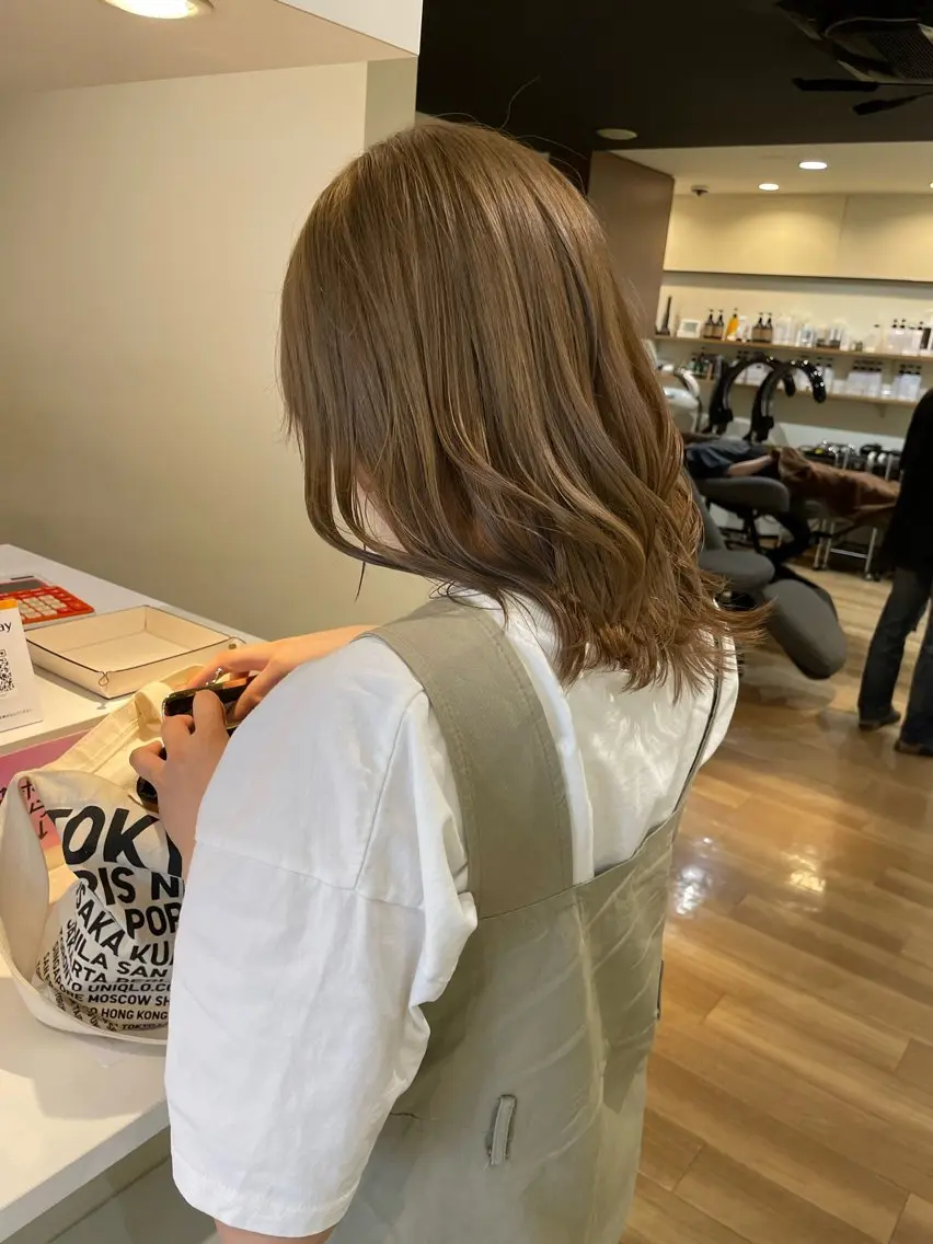 ミディアム カラー ヘアカラー トリートメント 韓国レイヤー🎀/ 顔周り特化🎀/豊田のヘアスタイル