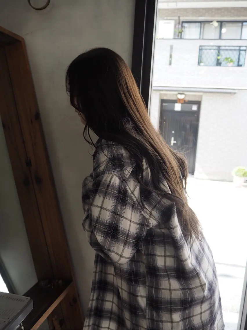 ロング カラー ブラウンカラー 薮 夏帆のヘアスタイル