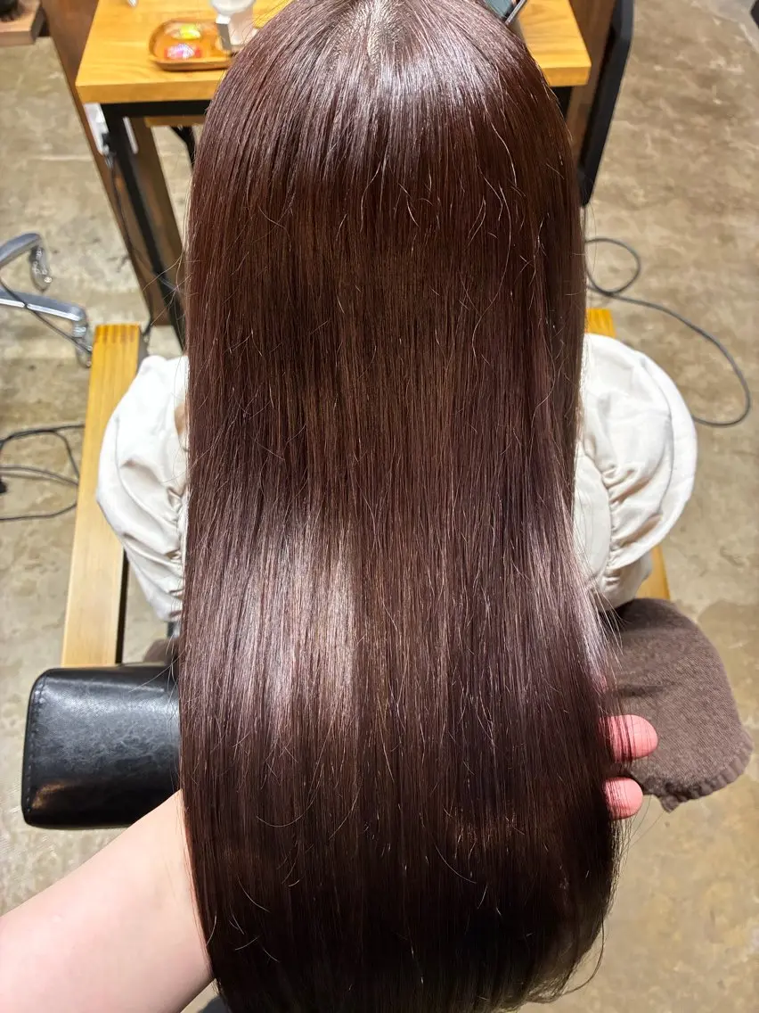 ロング ヘアカラー 谷口 円花のヘアスタイル