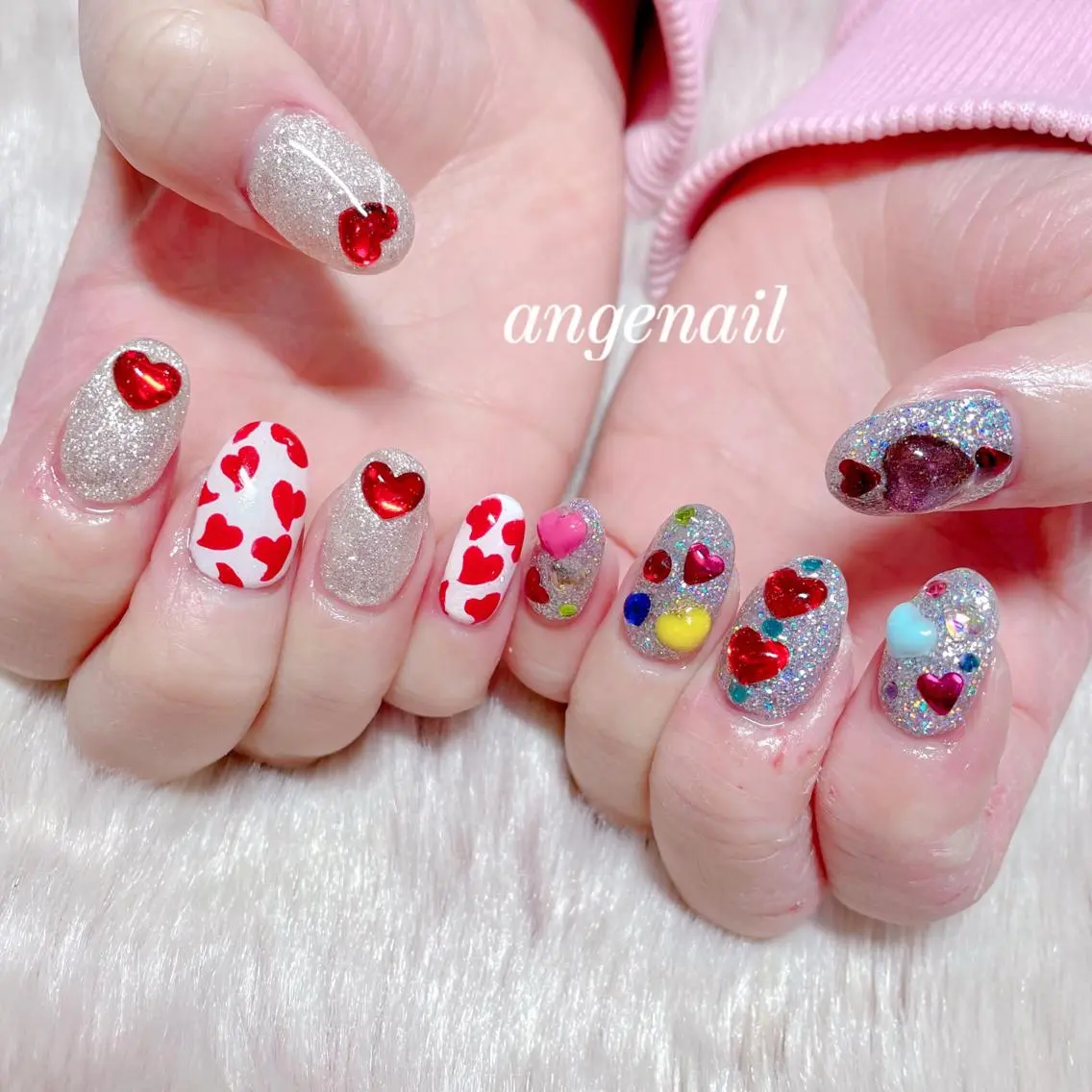ネイル ハンドネイル オーナーネイリスト MAKIのネイルデザイン