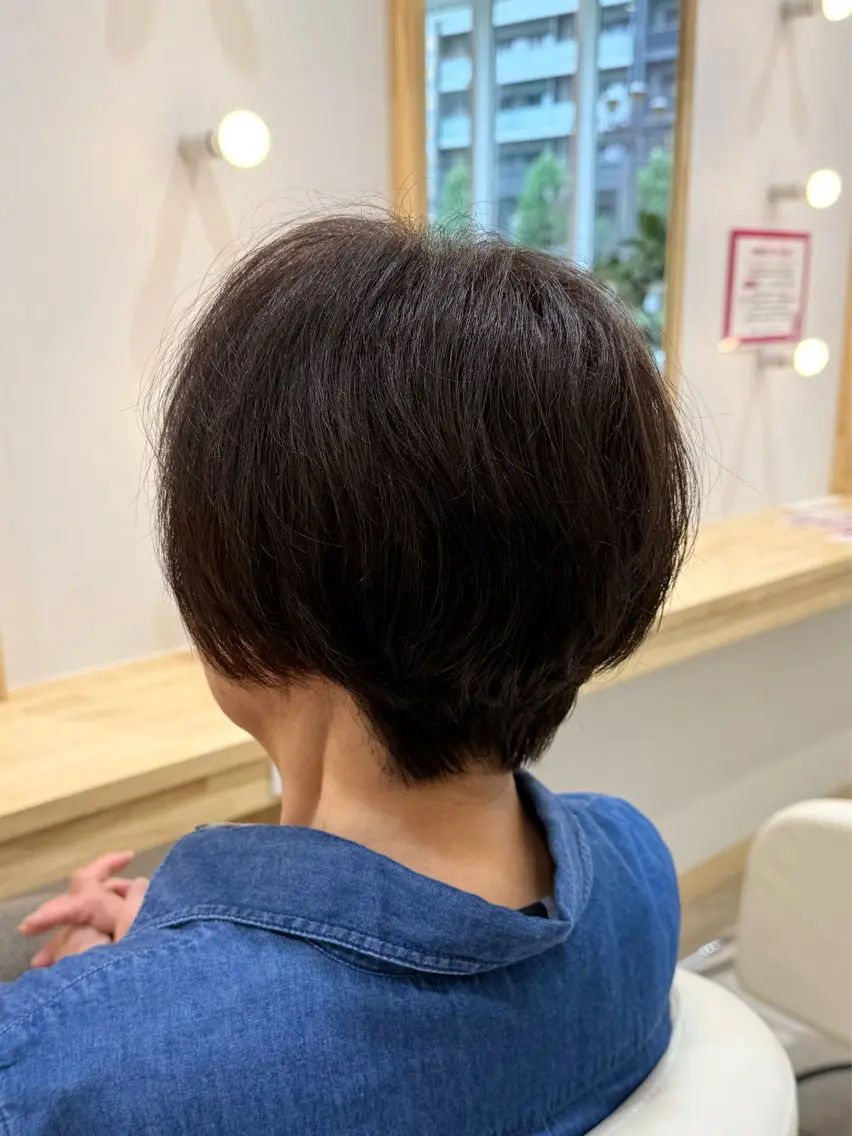 ショート カラー カット ヘアカラー トリートメント ゆんな/清潔感ｶｯﾄ 透明感ｶﾗｰ🥯のヘアスタイル