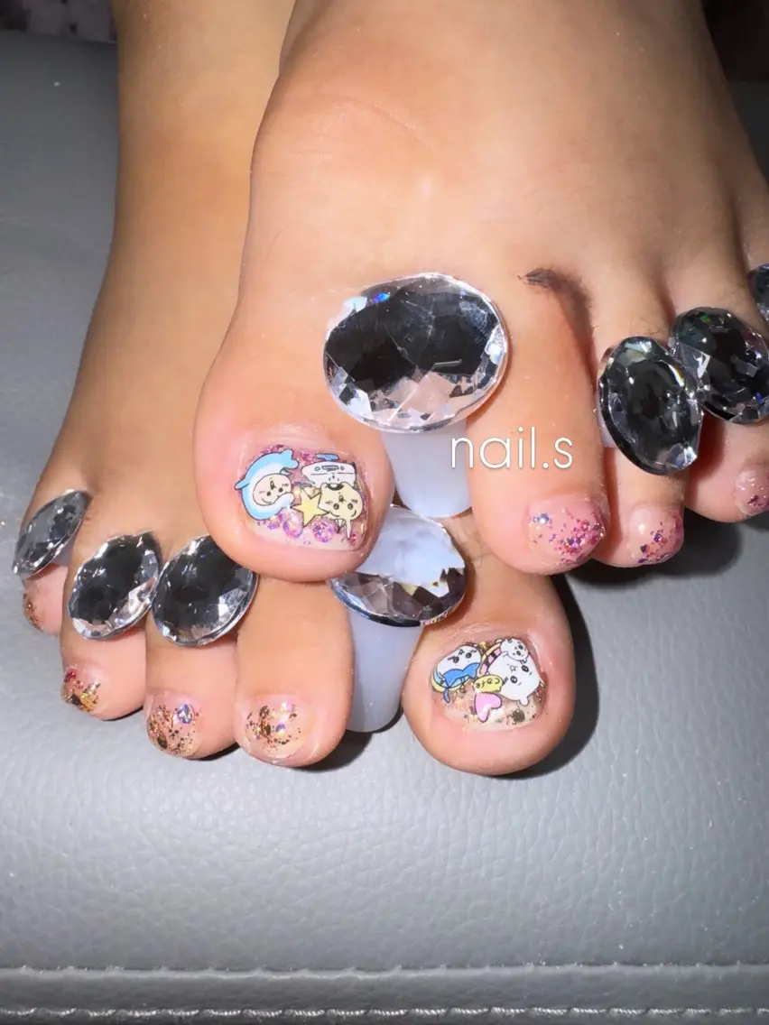 ネイル フットネイル キラキラネイル ラメ(グリッター) フットネイル nail.s misatoのネイルデザイン
