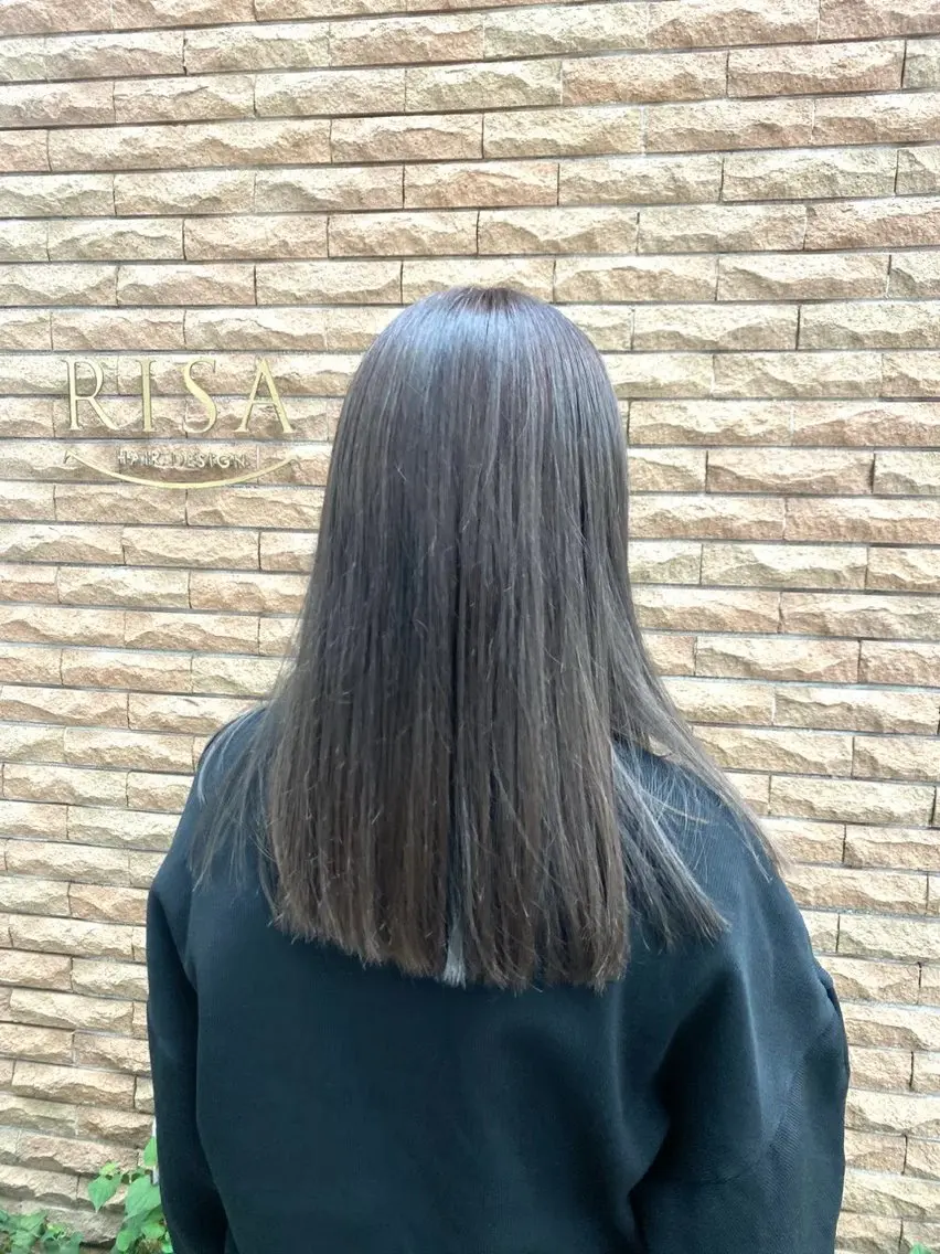 ロング カラー 🩶 AIRA / 透明感カラー 🩶のヘアスタイル