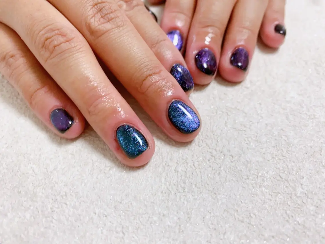 ネイル オーロラネイル フラワーネイル フットネイル フレンチネイル ジェルネイル ハンドネイル mogunail &blowのネイルデザイン