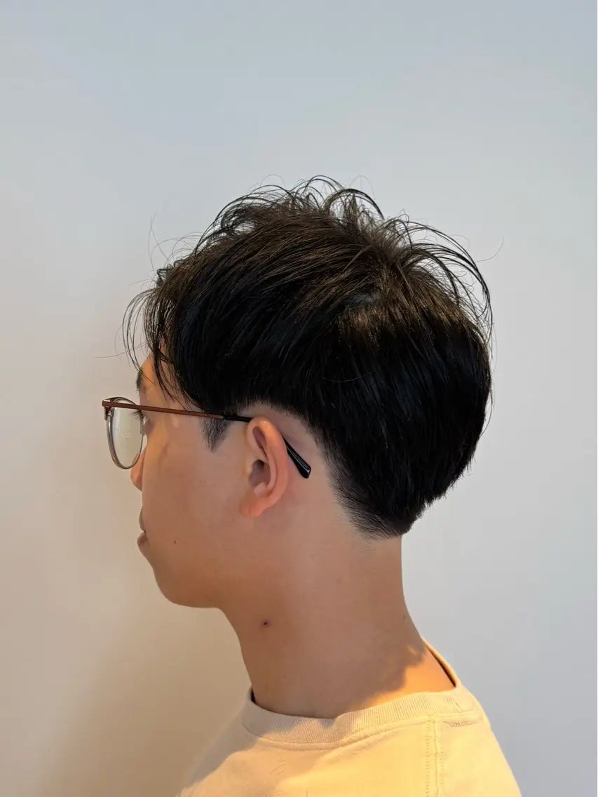 ショート カット 福永 縁のヘアスタイル