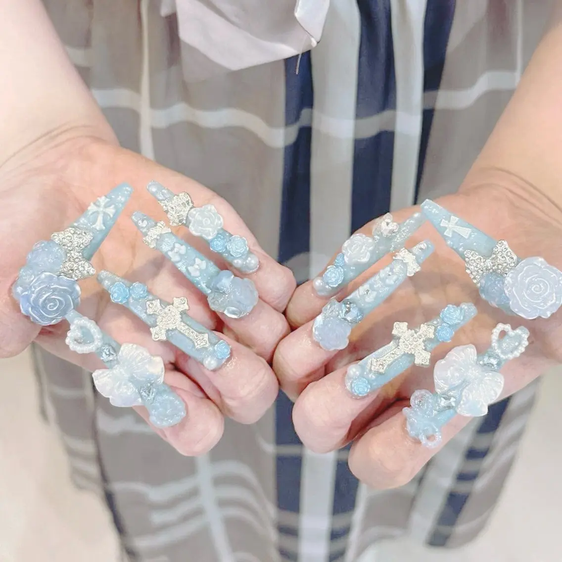 ネイル Nihonthy Nail 新宿のネイルデザイン