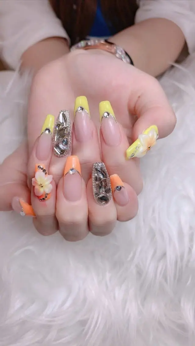 ネイル ハンドネイル REI NAIL1のネイルデザイン
