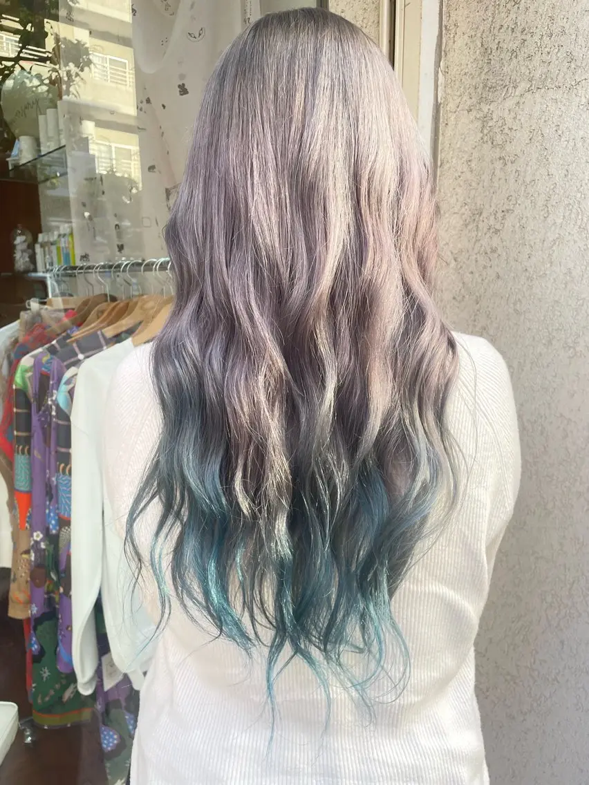 ロング カラー グラデーションカラー CoCooN 店長 さのえみのヘアスタイル