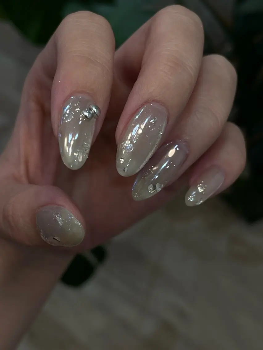 ネイル キラキラネイル マグネットネイル ミラーネイル ハンドネイル Nes.nail AYAのネイルデザイン