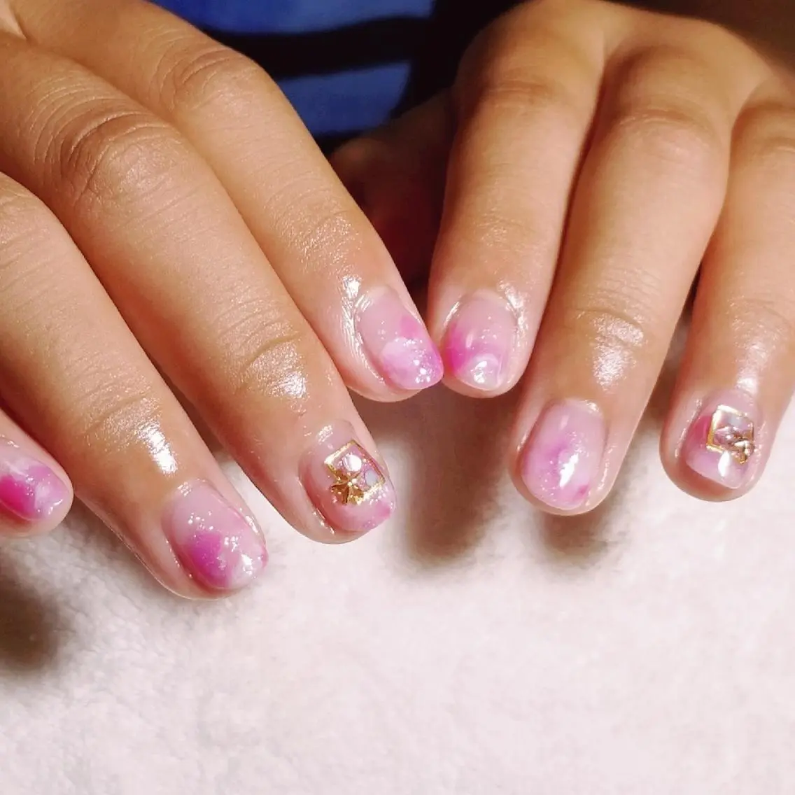 ネイル ニュアンスネイル ピンク 夏ネイル ハンドネイル フットネイル trees_ nailのネイルデザイン
