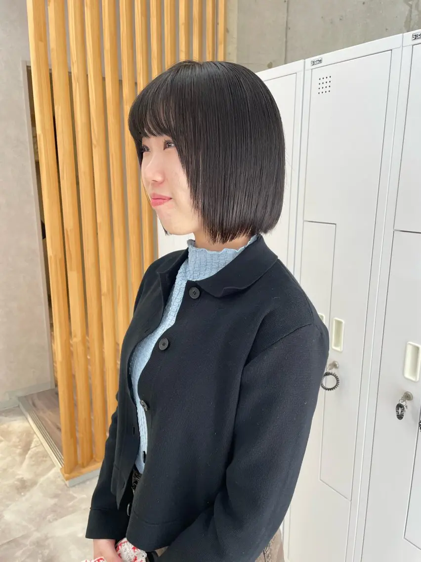 ショート ボブ 顔周りカット レイヤーカット ブリーチ/ベージュ 💕/momoaのヘアスタイル