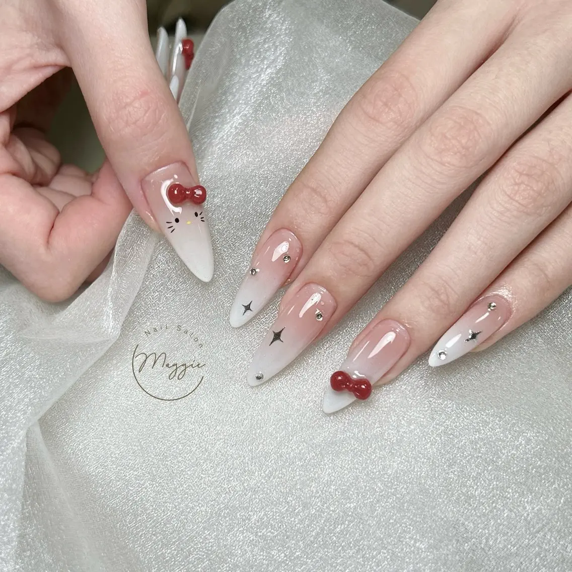 ネイル Maggie Nail🦩のネイルデザイン