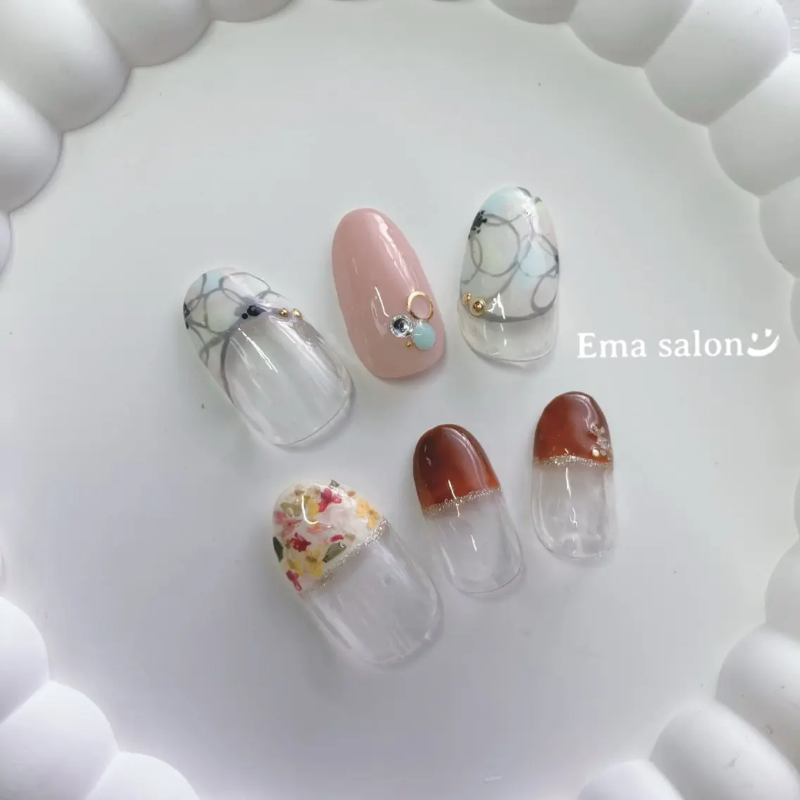 ネイル Ema salon satomiのネイルデザイン