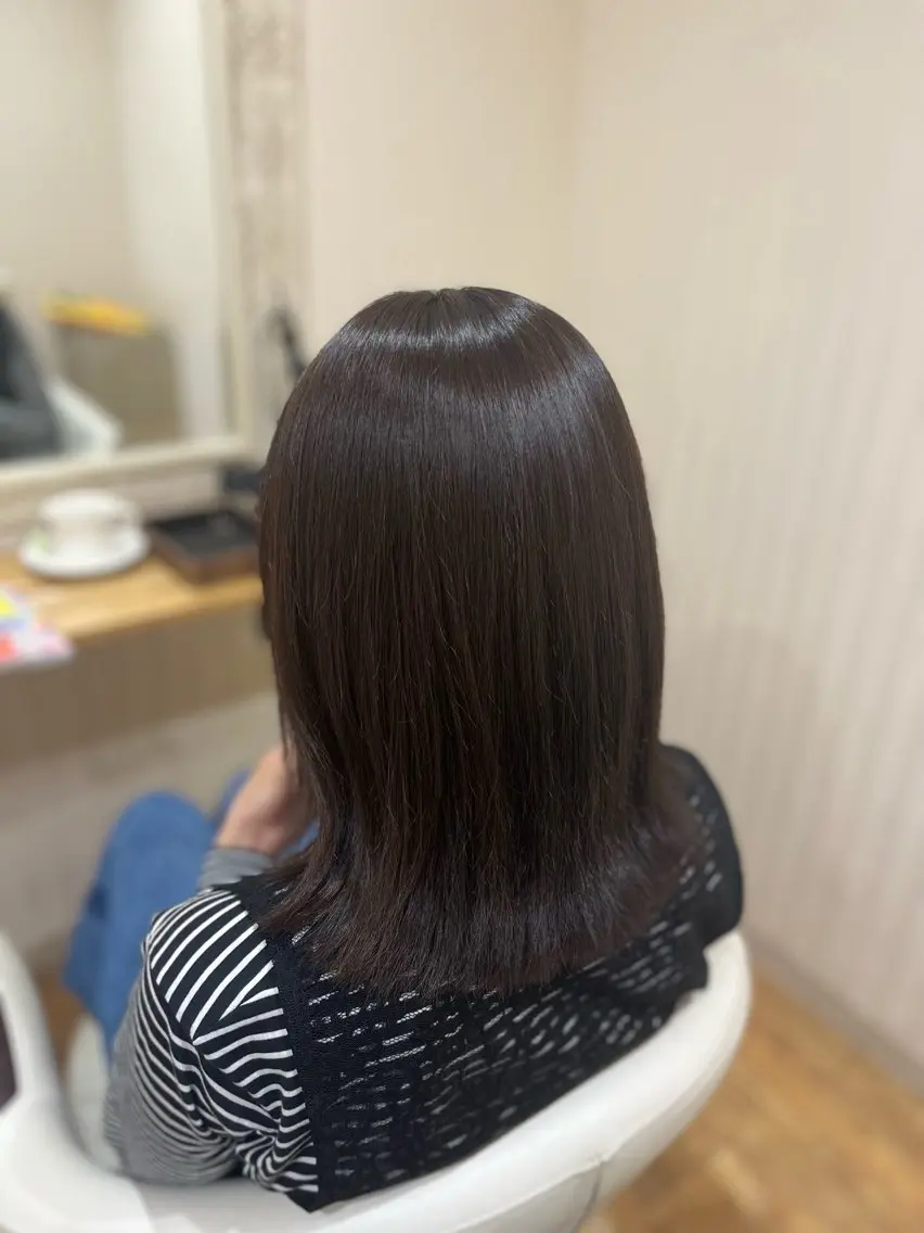 カラー ブラウンカラー ヘアカラー 小磯 美輝のヘアスタイル