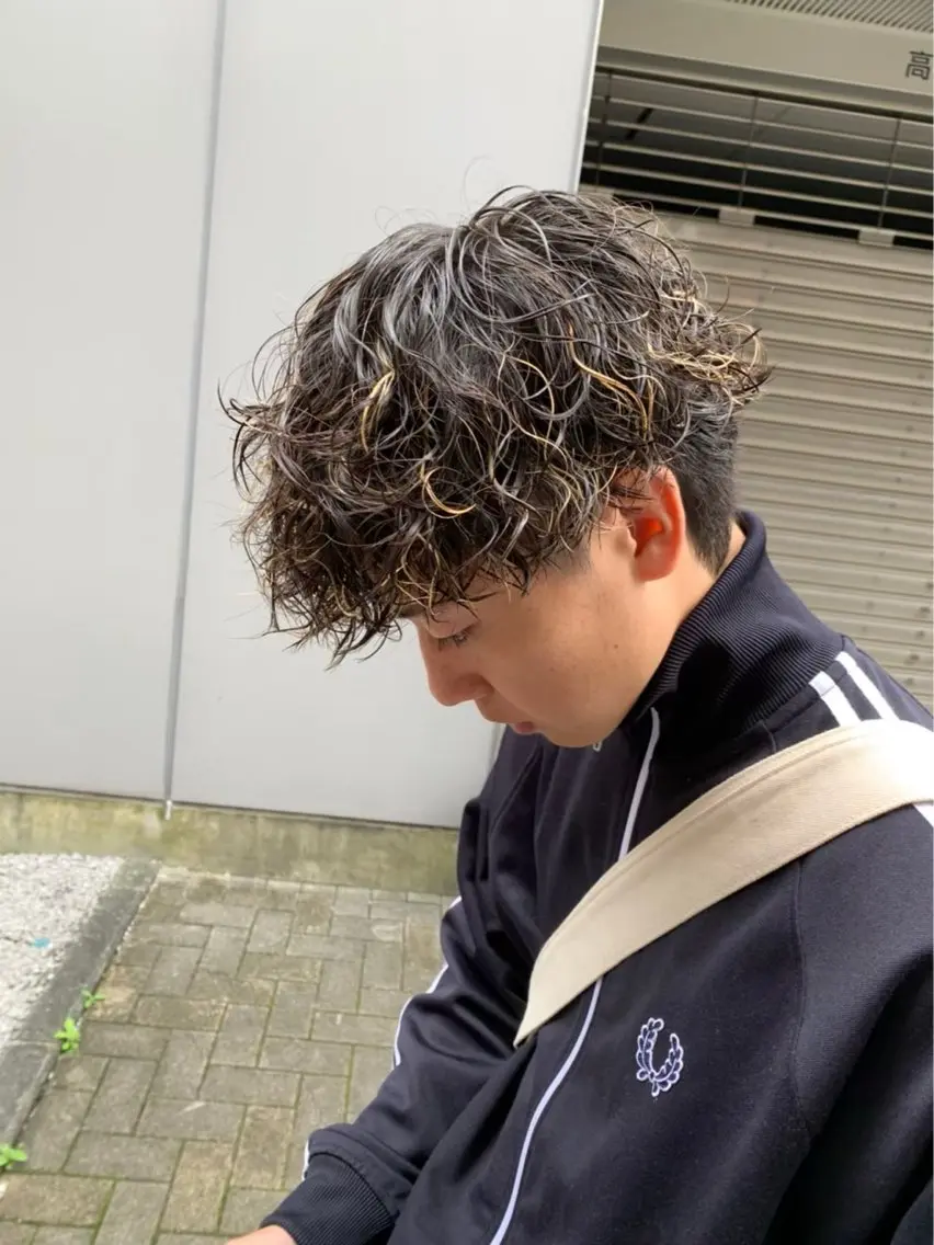 【❤️🔥当日限定クーポン❤️🔥】カット+メンズパーマの写真