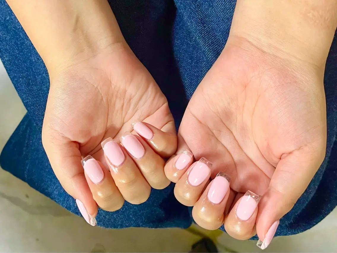 ネイル クリアネイル フレンチネイル ハンドネイル kiki nail &brow二子玉川のネイルデザイン