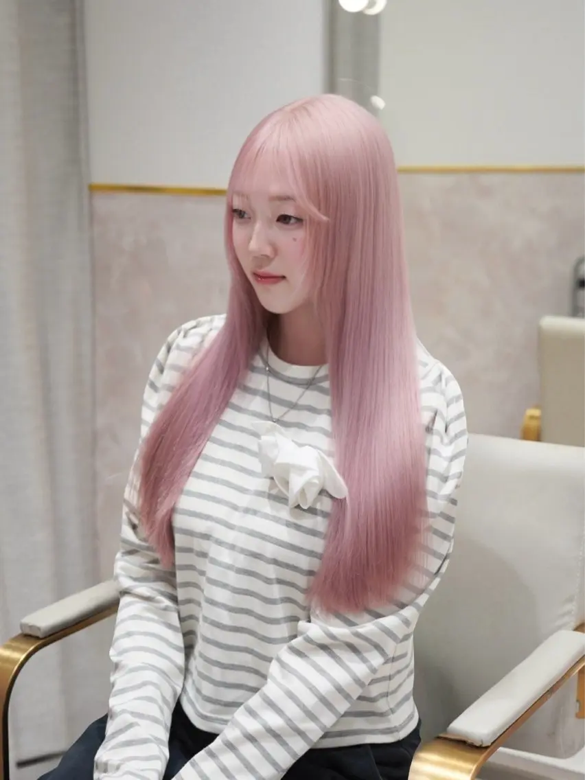 カラー 透明感カラー ピンクカラー ホワイトピンク ヘアカラー トリートメント 艶ダブルカラー🩰ハ イトーン‎🤍香織のヘアスタイル