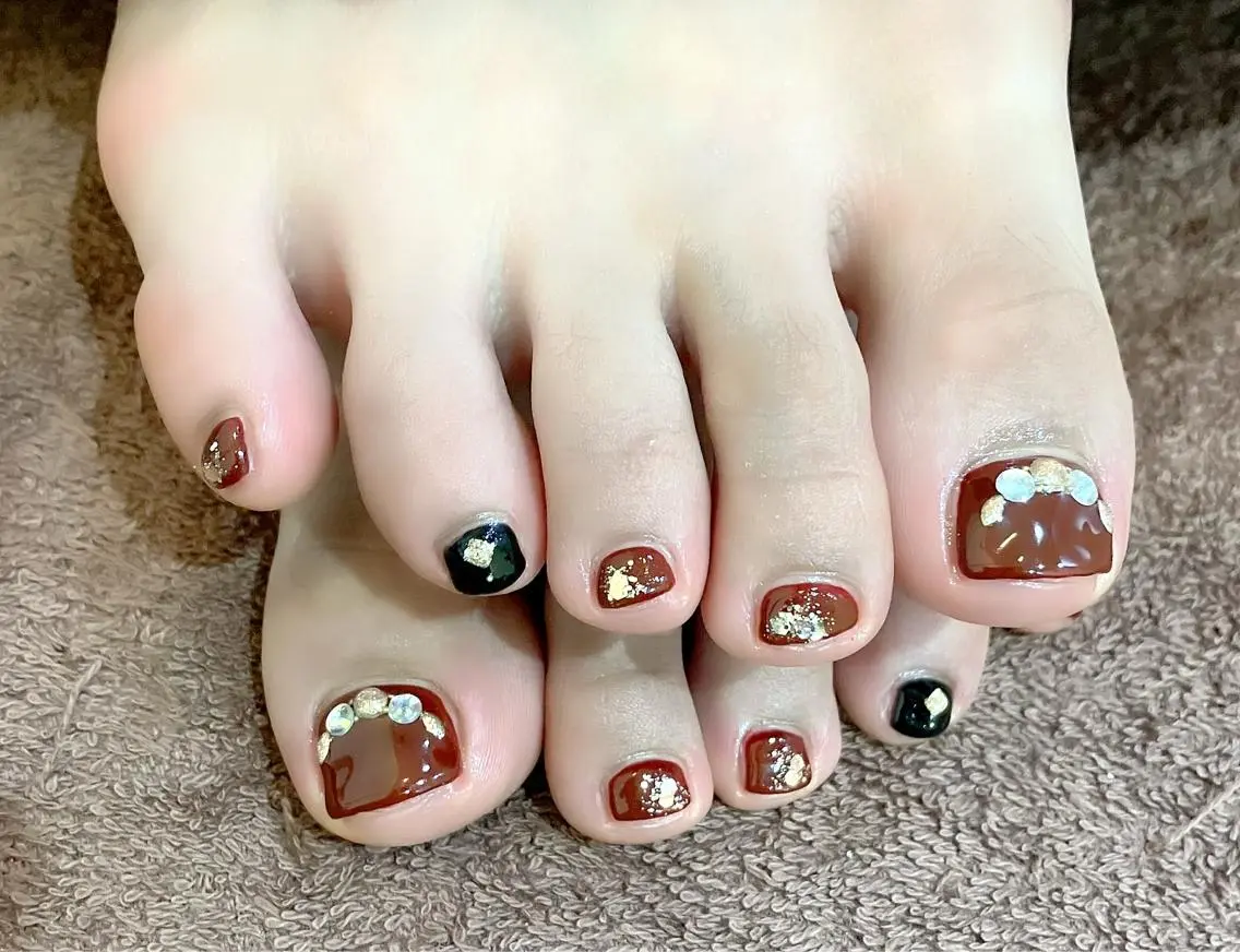 ネイル 🍒当日もOK🍒 𝑳𝑼𝑵𝑨花井のネイルデザイン