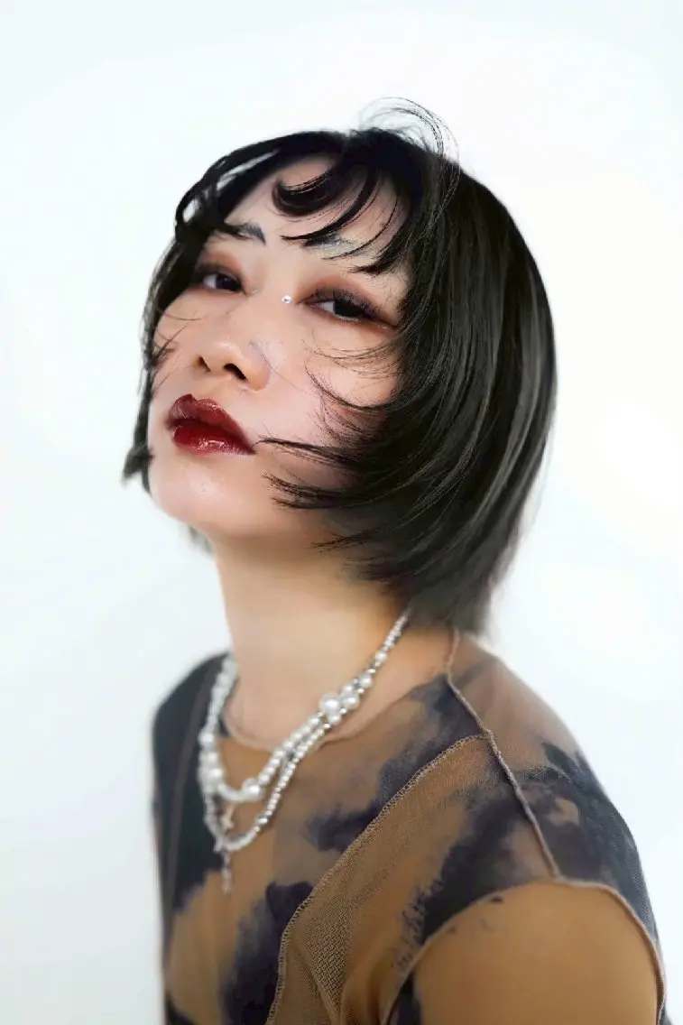 束感まつぱ🫧 なつき🫧のヘアスタイル