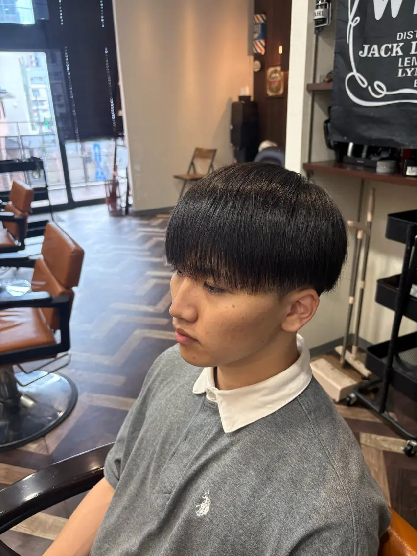 ミディアム 師玉 功一のヘアスタイル