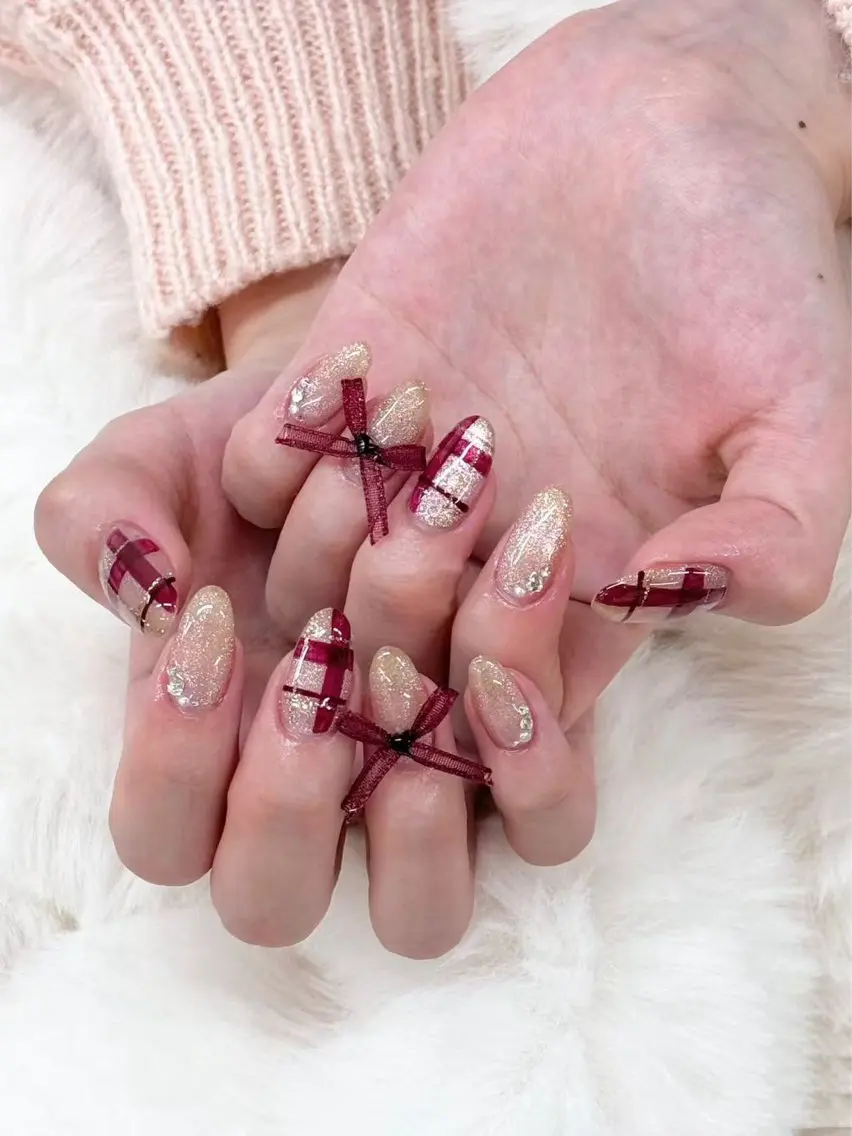 ネイル フラワーネイル フレンチネイル ジェルネイル ガラスフレンチ ハート ハンドネイル BabyYouMi nailのネイルデザイン