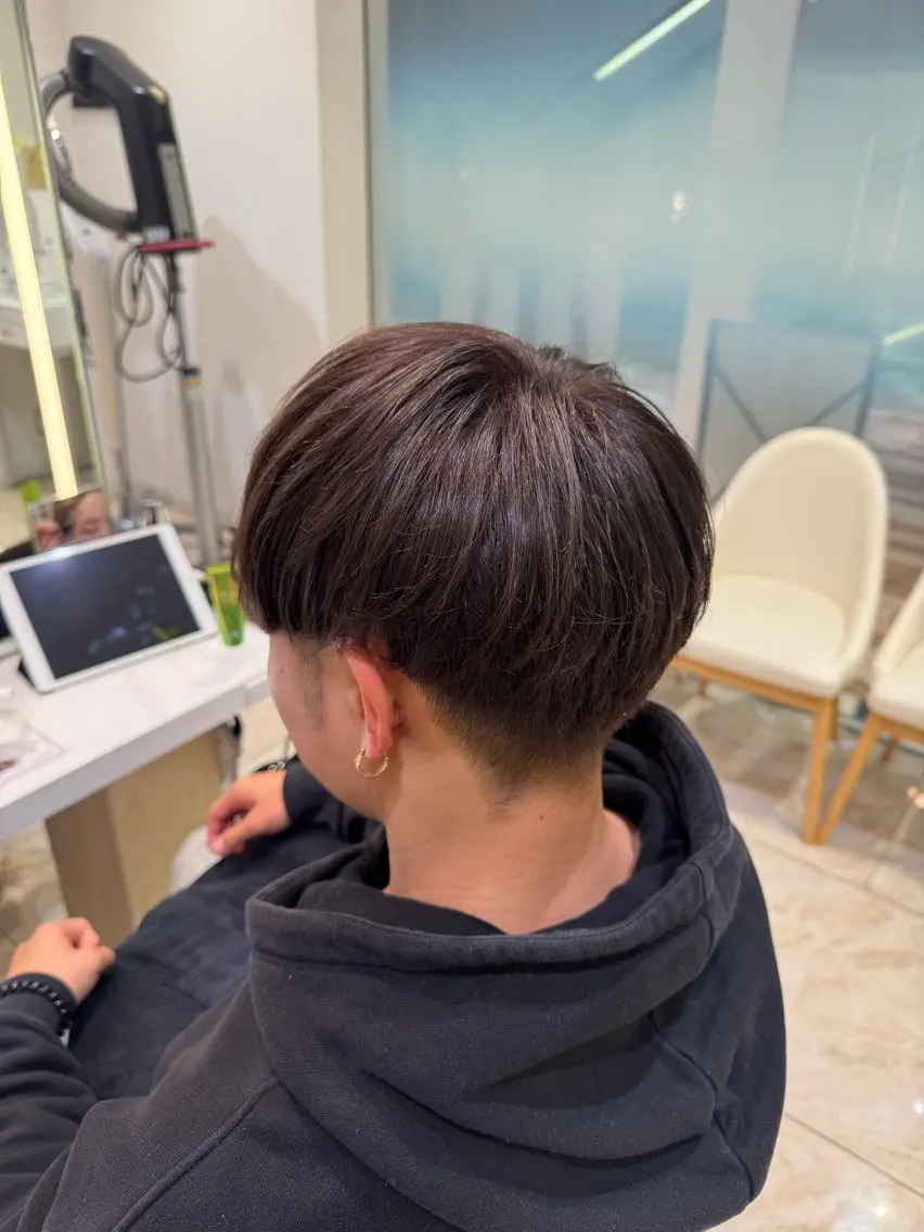ショート カラー アッシュ ベージュカラー トリートメント kureha𓈒𓋜 ANNETTA🐣のヘアスタイル