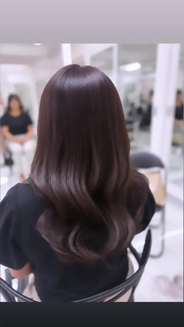 ミディアム 透明感カラー /烏丸🤍のヘアスタイル