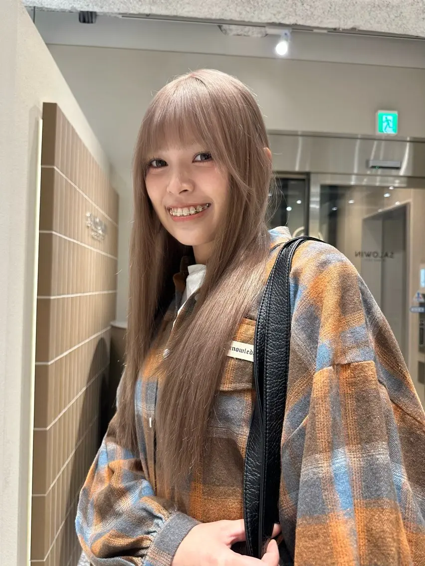 ロング カラー ハイトーンカラー ヘアカラー トリートメント ピンクカラー/カラー 新宿美容室🎀のヘアスタイル