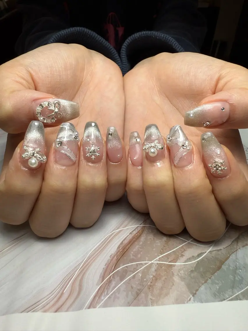 ネイル akina nailsのネイルデザイン
