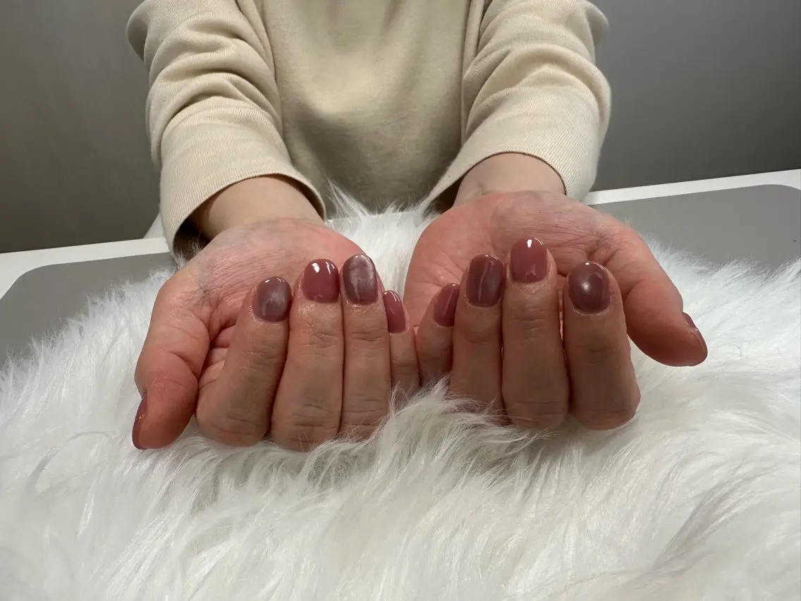 ネイル マグネットネイル ワンカラーネイル ピンク nailsalon oluoluのネイルデザイン