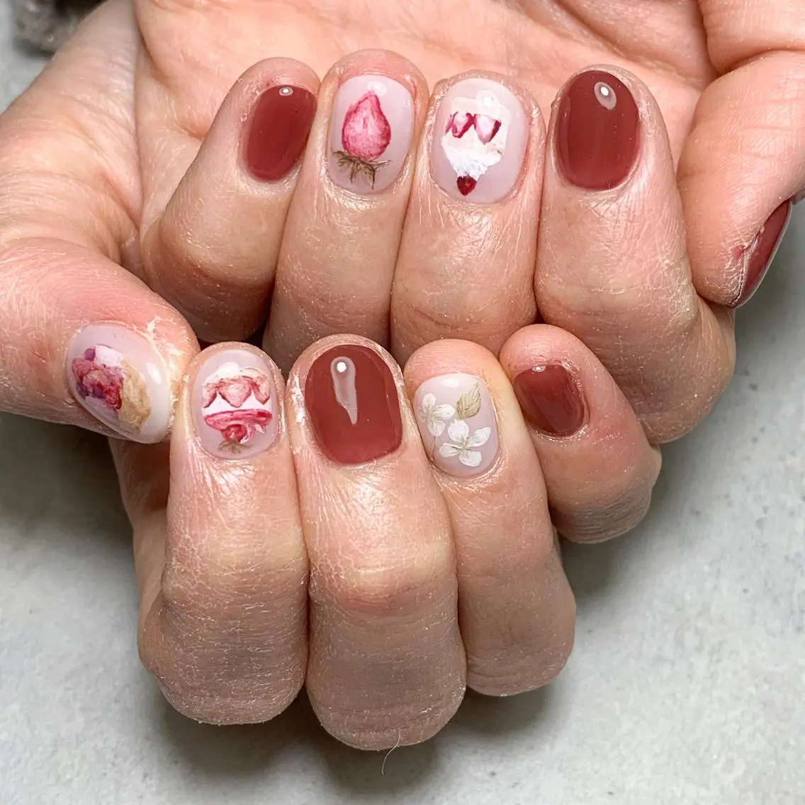 ネイル ハンドネイル FIORITURA aiのネイルデザイン