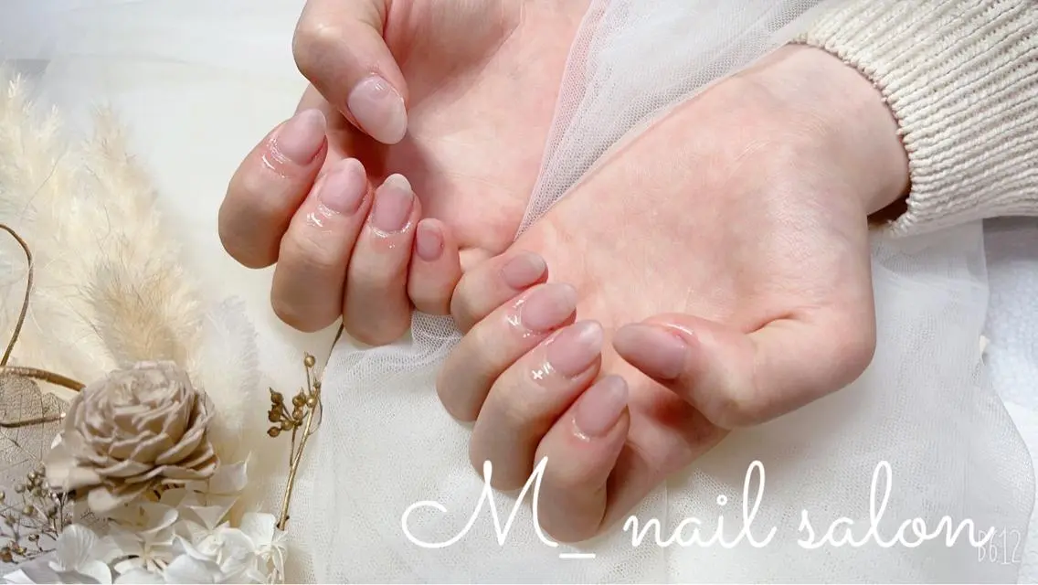 ネイル シンプルネイル M_ nail salonのネイルデザイン