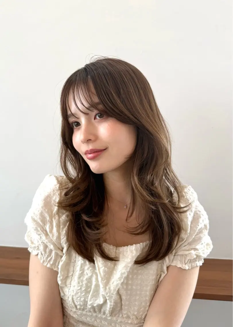 ミディアム カラー カット ヘアカラー トリートメント TRENCH 相澤 果歩のヘアスタイル