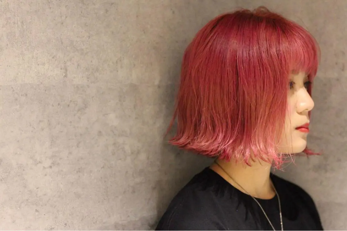 ミディアム カラー ブリーチ ピンクカラー 🫧こおりやま なつみ🫧のヘアスタイル