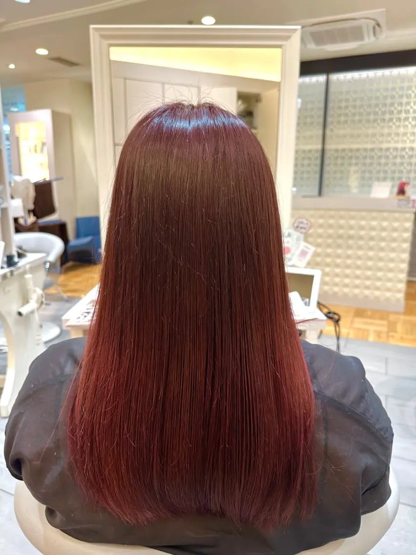 ロング カラー ブリーチ ブリーチなしカラー レッドカラー トリートメント ヘアカラー トリートメント ヘアーズギャラリー 山本愛華のヘアスタイル