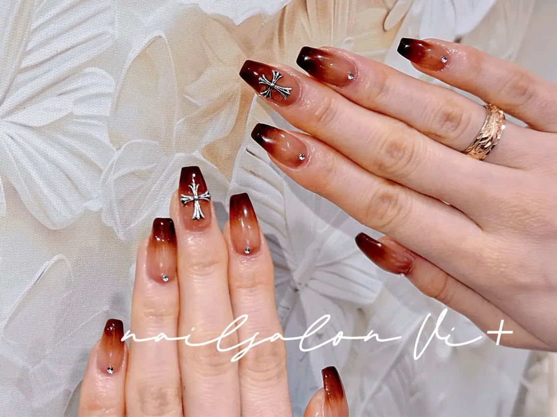 ネイル ハンドネイル ✨Nailsalon Vi+✨のネイルデザイン