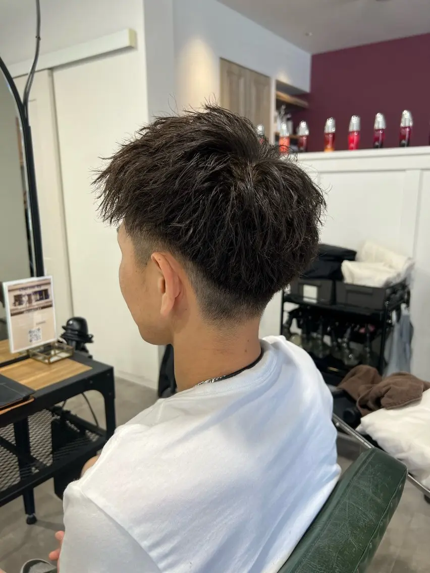 パーマ メンズ カット パーマ 透明感カラー 🫧ゆうしん/平尾のヘアスタイル