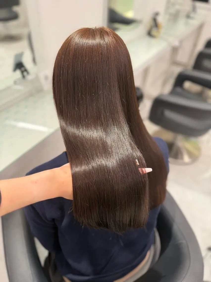 【🩶フルコースお得メニュー🩶】カット+縮毛矯正+ワンカラー+オリジナルトリートメント+炭酸SPA🪄の写真