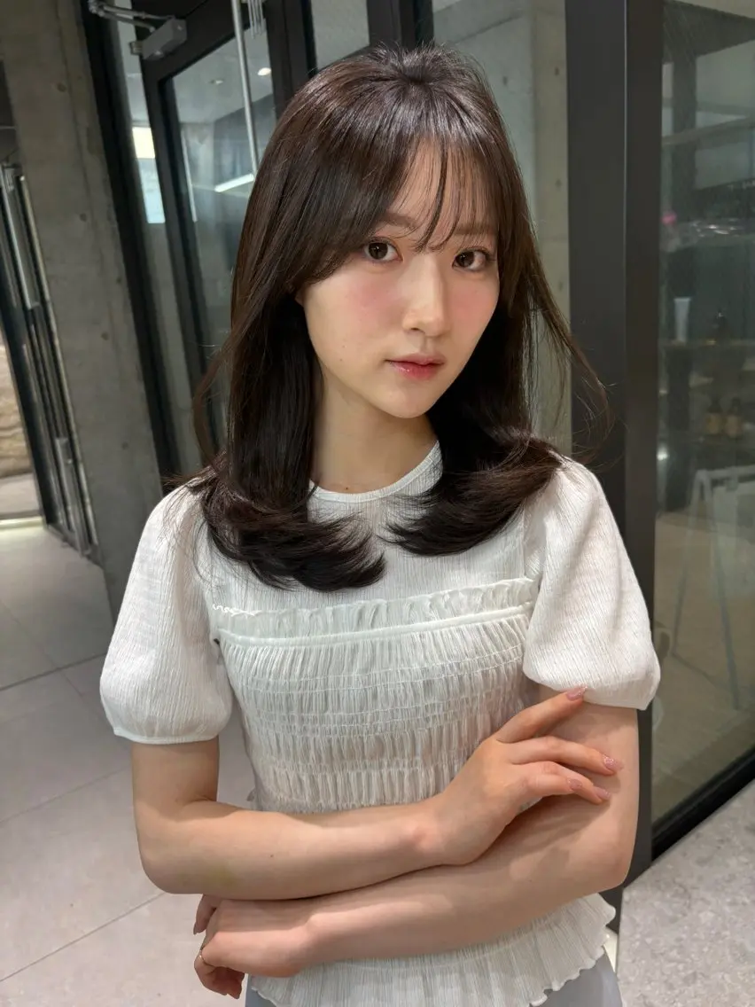 ミディアム ヘアカラー トリートメント 福岡縮毛矯正✨️ ストレート 向井和輝のヘアスタイル