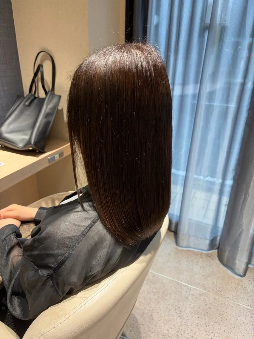 セミロング カラー カット 縮毛矯正 トリートメント 髪質改善/艶カラー✨ 50％オフ/斉藤広人のヘアスタイル