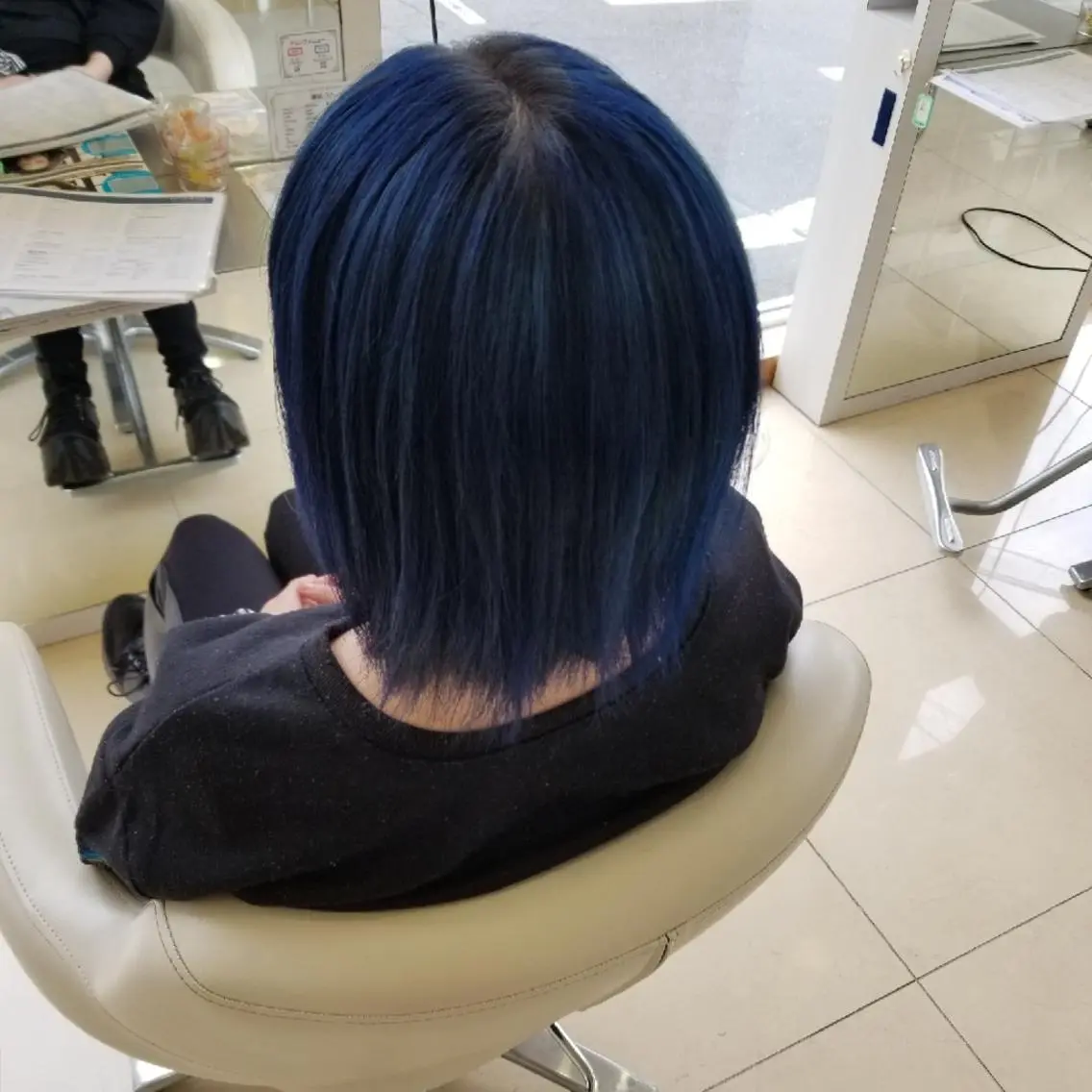 カラー SALOWIN栄 高須大貴のヘアスタイル
