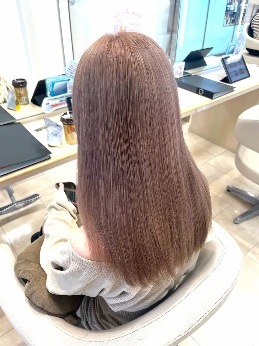 セミロング カラー カット ヘアカラー トリートメント 暖色/ブリーチカラー 🎀 M i k uのヘアスタイル