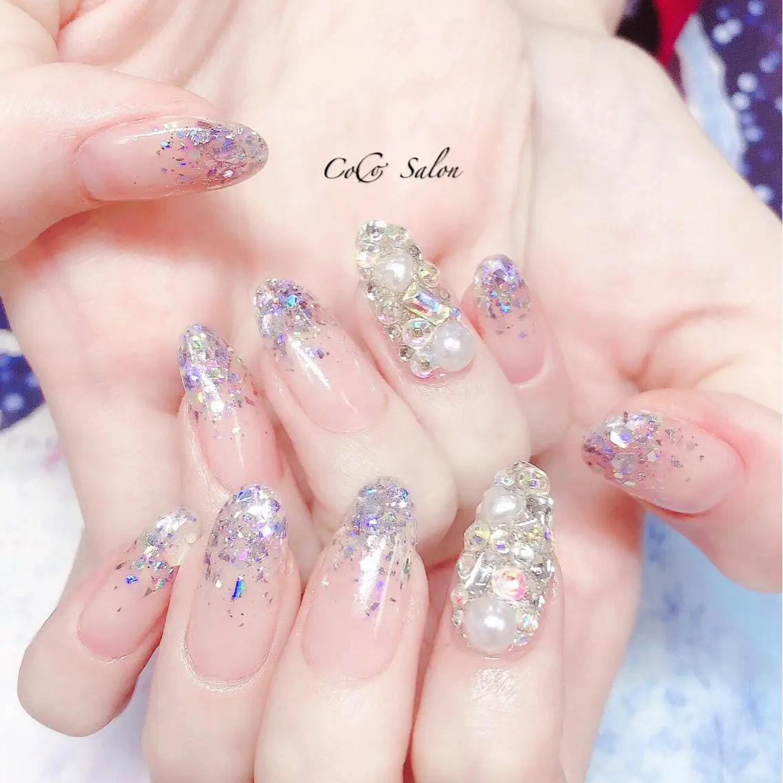 ネイル グラデーション キラキラネイル CoCoSalon ネイル/まつ毛予約のネイルデザイン