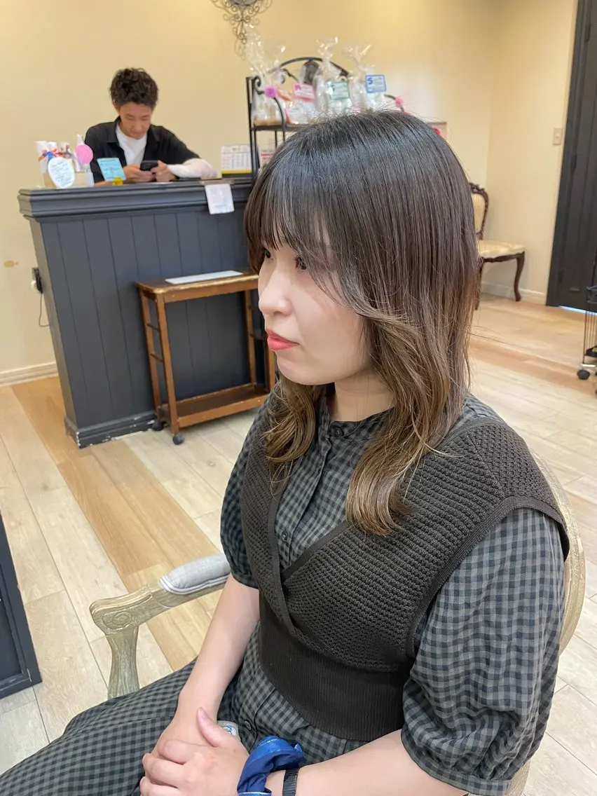 ミディアム 亀川蓮 Agu hairのヘアスタイル