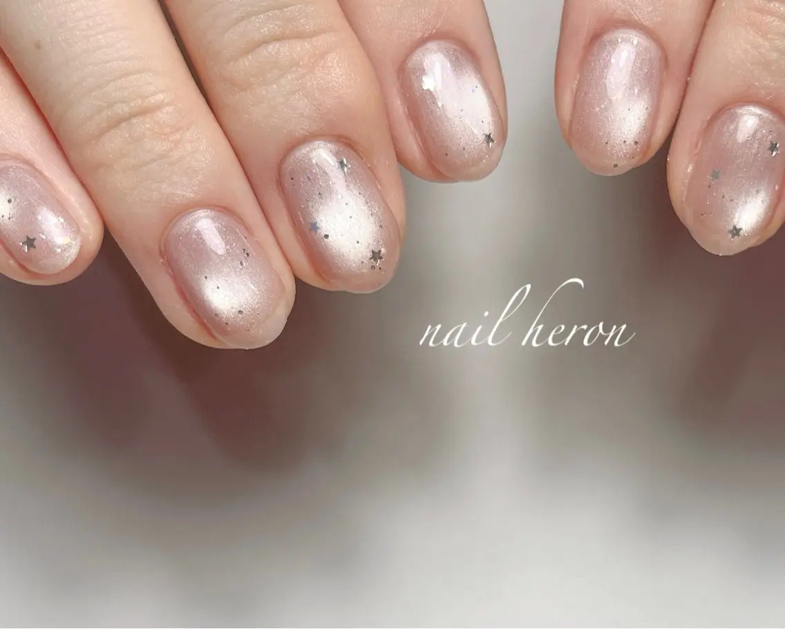 ネイル ホログラムネイル ハンドネイル saki_ nail heronのネイルデザイン