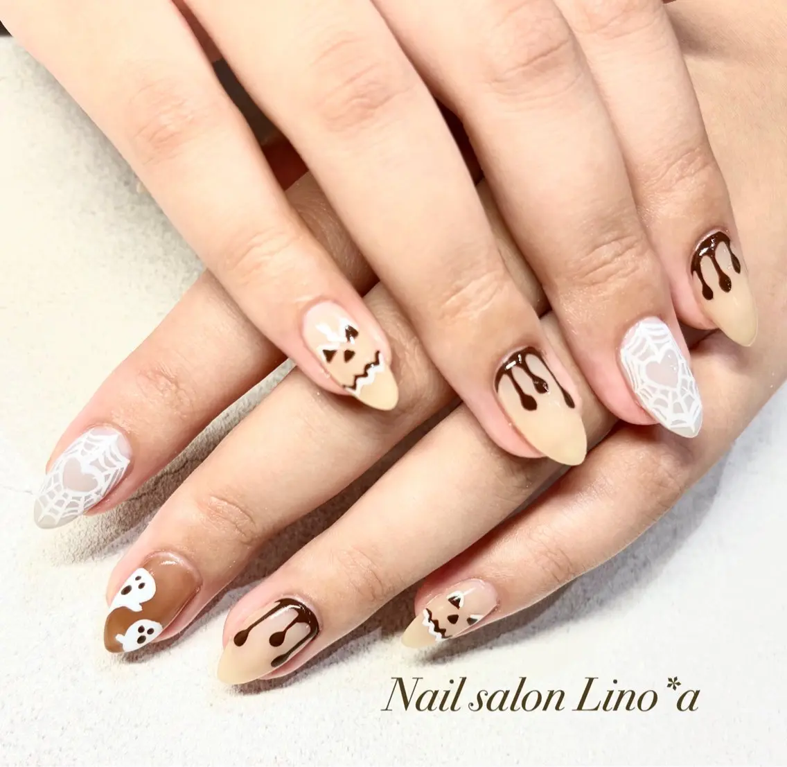 ネイル アートネイル カジュアル ハロウィン ハート 持ち込み ハンドネイル Nail salon Lino*aのネイルデザイン